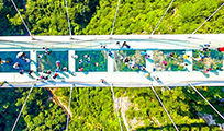 Die Glasbrücke von Zhangjiajie Die Glasbrücke von Zhangjiajie