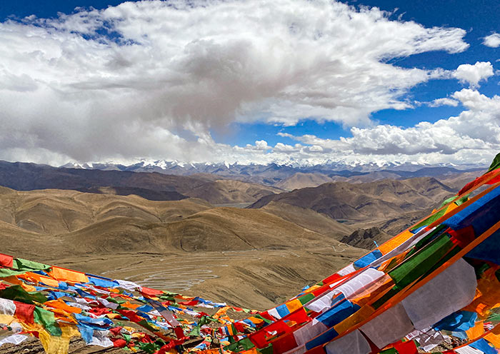 Klare Sicht auf den Himalaya vom Gawula-Pass aus